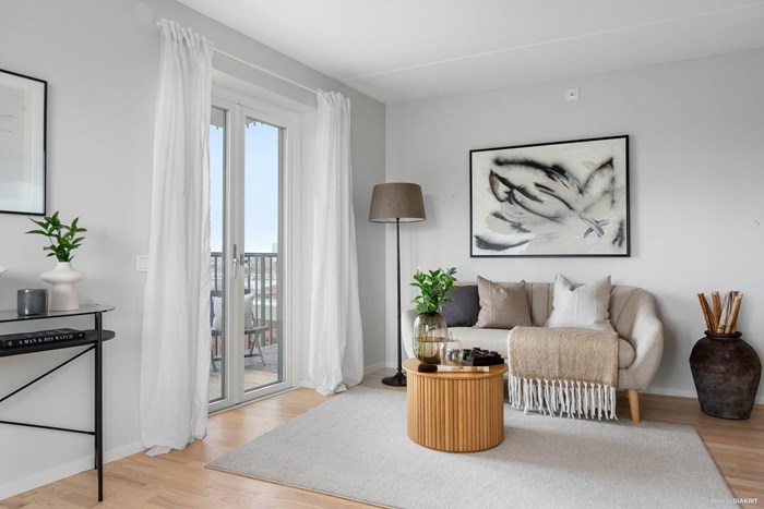 12736458_5-328-16_photo_web